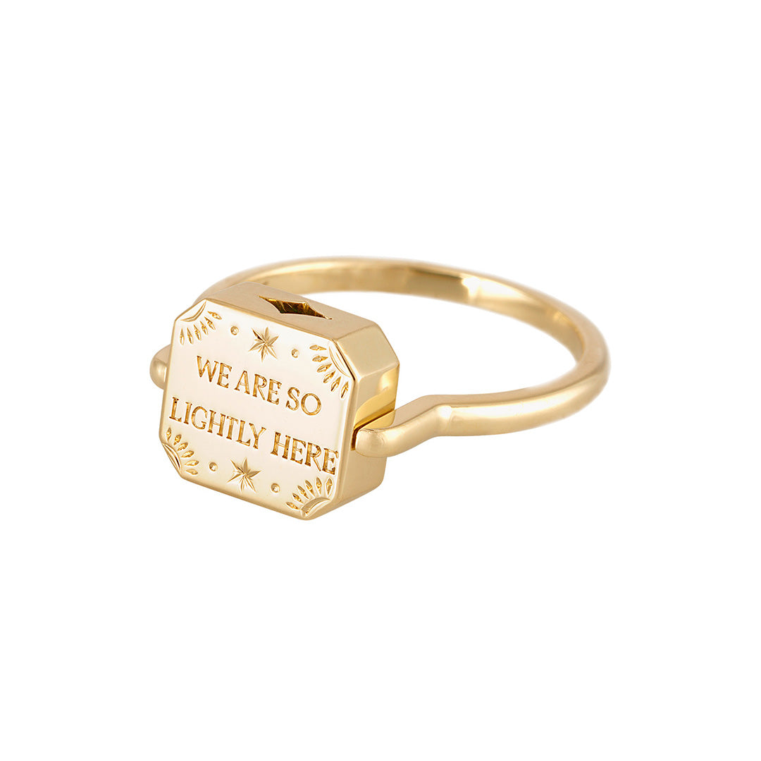 Muzo Emerald Swivel Ring