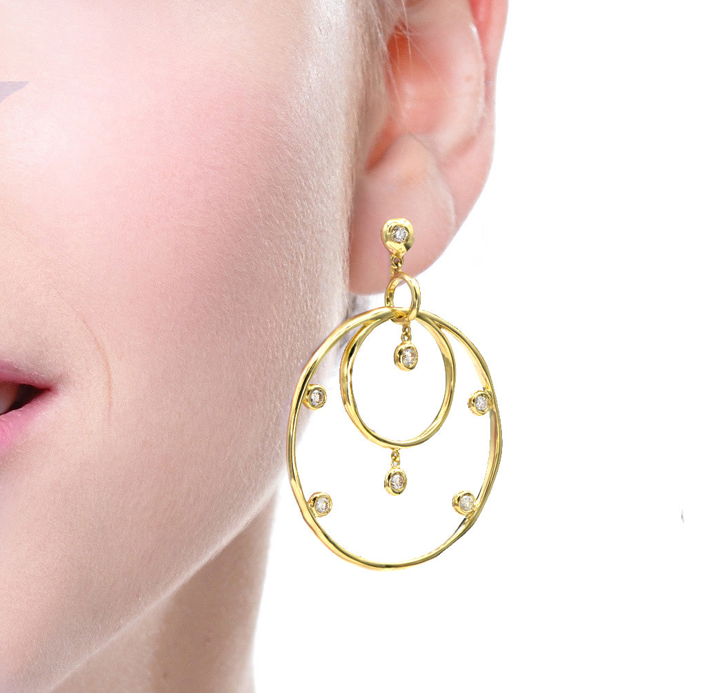 18K Gold & Diamond Hoop Earrings