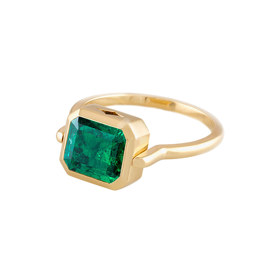 Muzo Emerald Swivel Ring