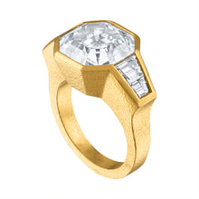 Load image into Gallery viewer, Asscher Cut Diamond Five Stone Ring